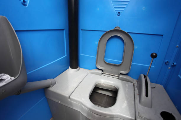 Best Portable restroom trailer rental  in Meridian, TX